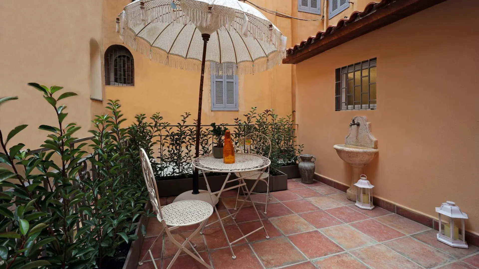 Nsm 71Viadelcorso Appartamento Con Terrazzo Rome Appartement