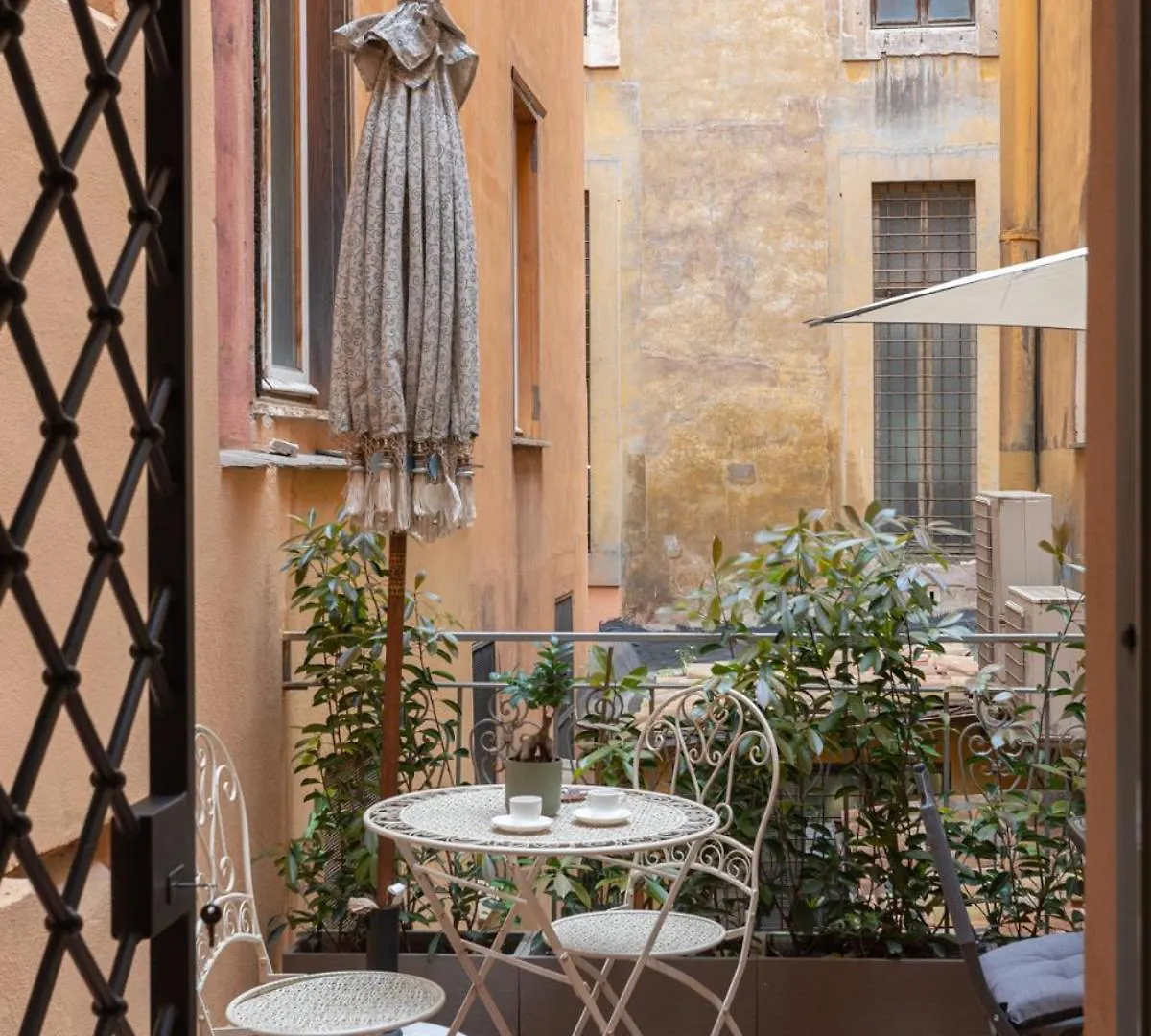 Nsm 71Viadelcorso Appartamento Con Terrazzo Rome 0*,